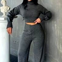 Kadın Gri Crop & Pantolon Takım